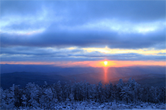 北方普遍迎来较强冷空气，空气能热泵助家庭取暖